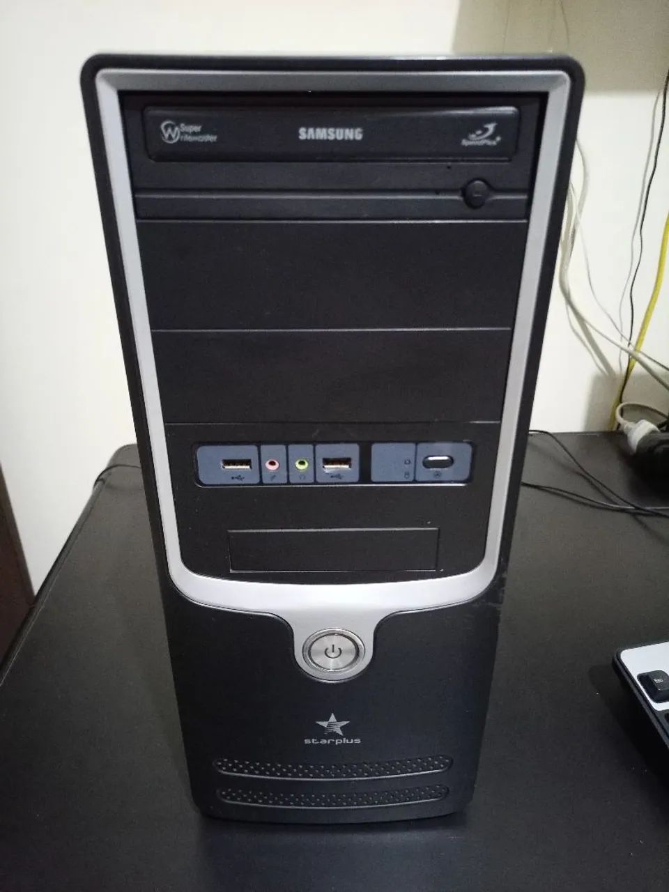 CPU Intel Core 2 Duo com 4gb ram DDR2 