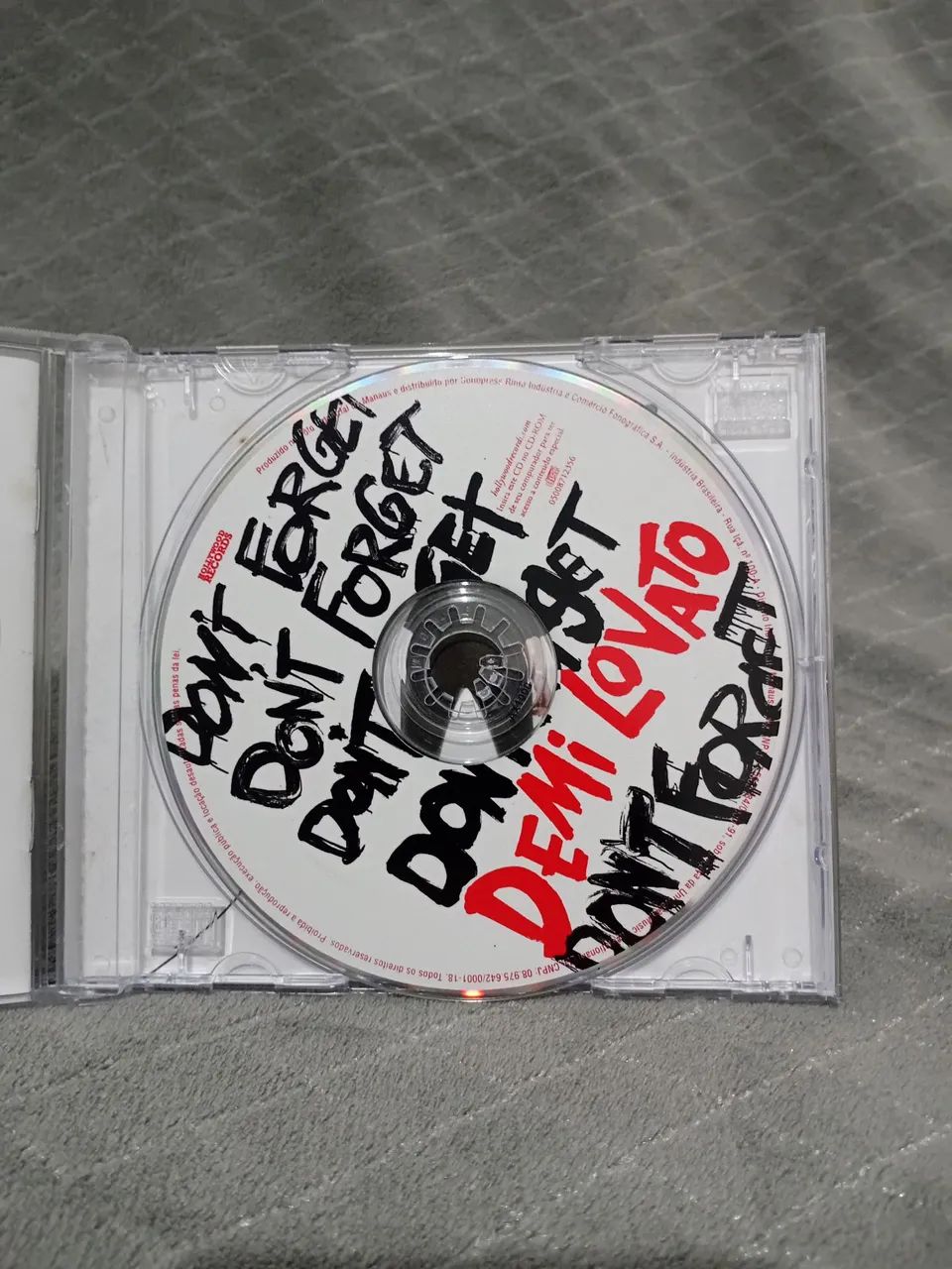 CD Demi Lovato - Don't Forget - Foto 3
