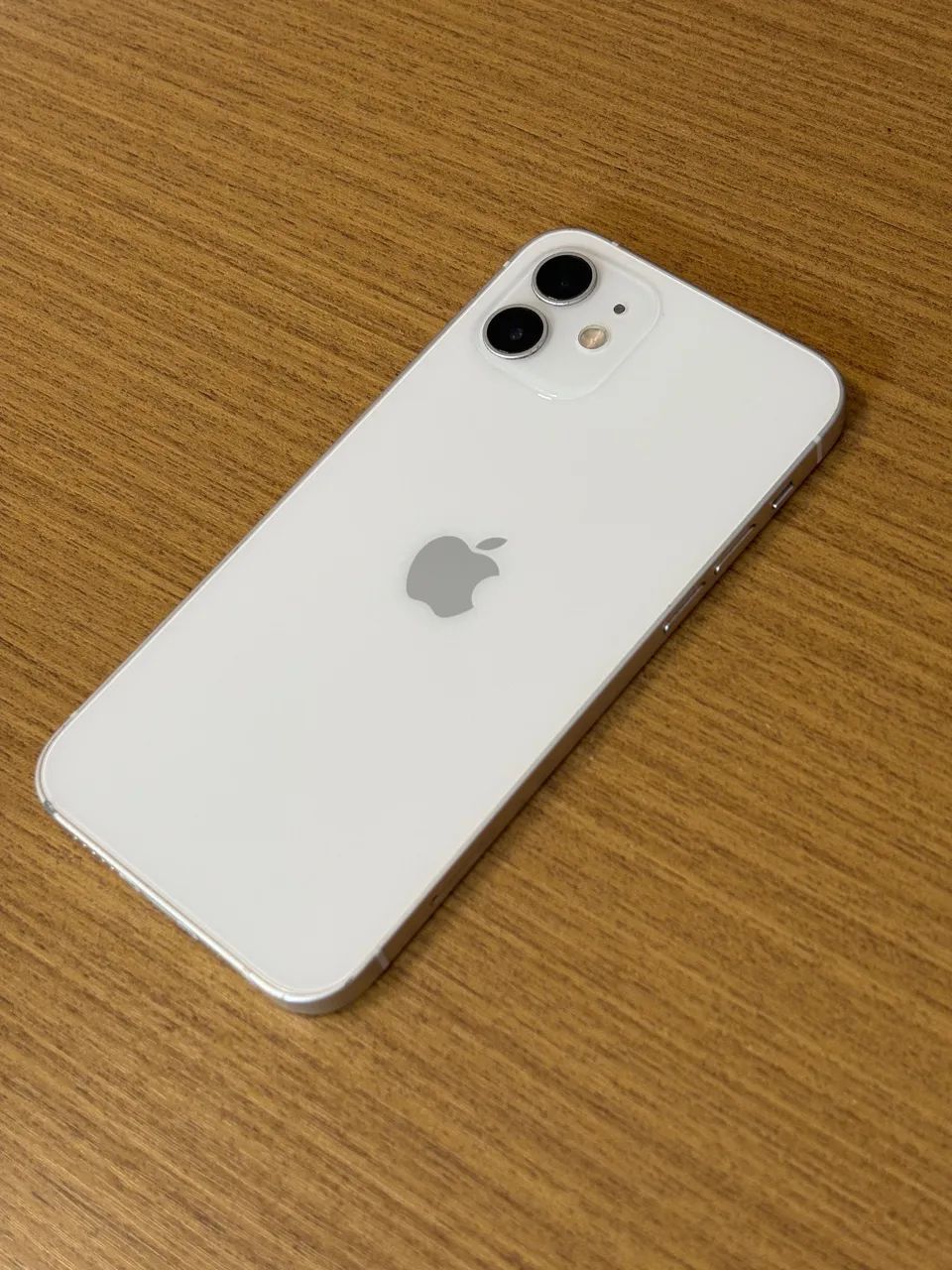 iPhone12白 Apple iPhone 12 (128 GB) - Branco | Frete grátis