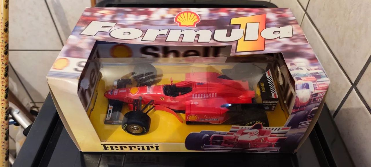 Fórmula 1 shell Maisto 1/20 nunca aberto