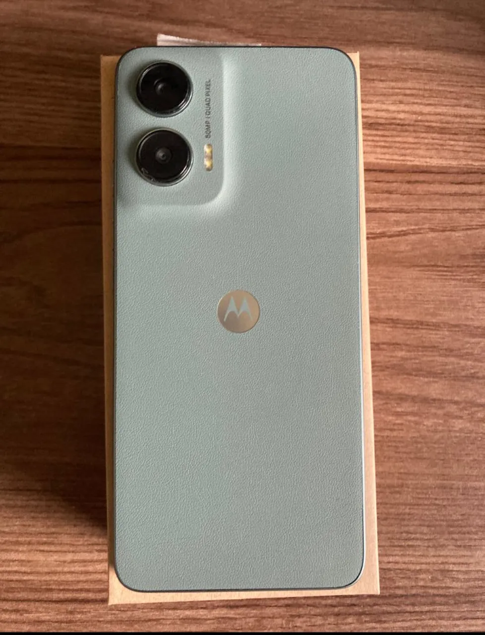Moto g35 5g 12GB RAM 256gb Armazenamento.