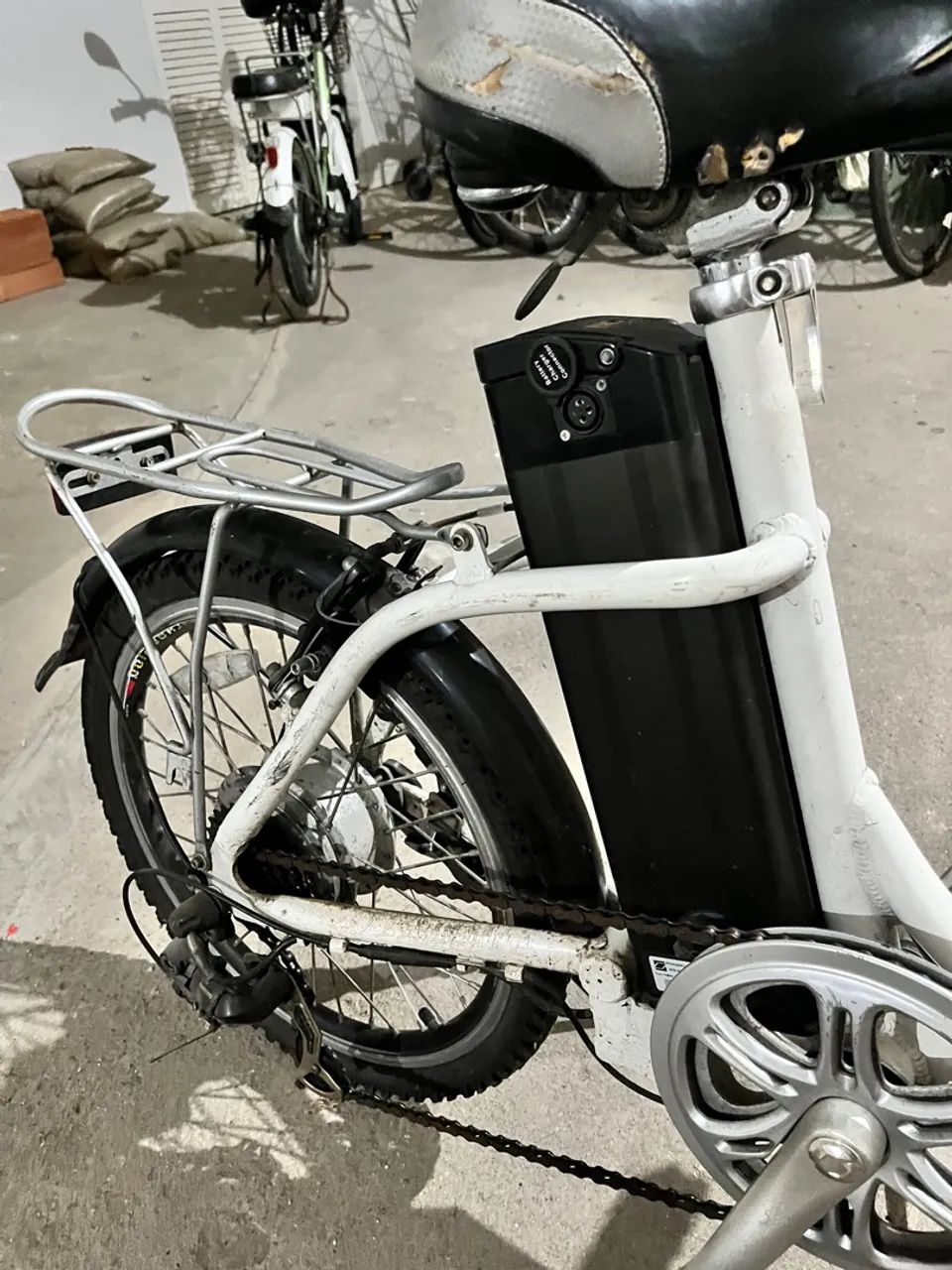 Bicicleta Dobrável Elétrica - Foto 4