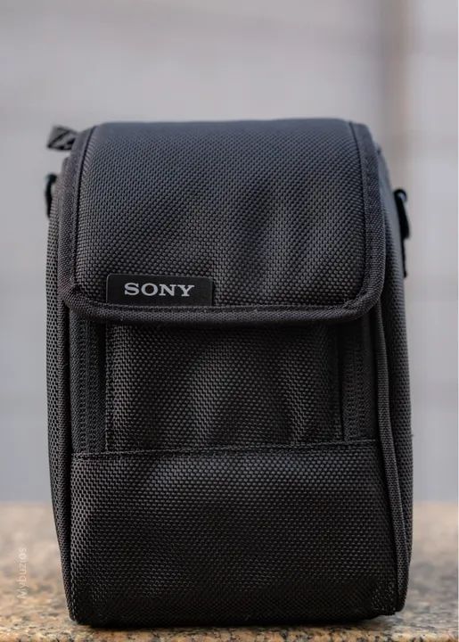 Lente Sony FE 2.8/24-70 GM - Foto 2