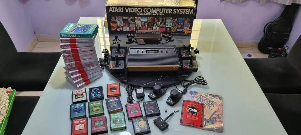 Atari 2.600 Completo De Colecionador Serial Bate Console+caixa