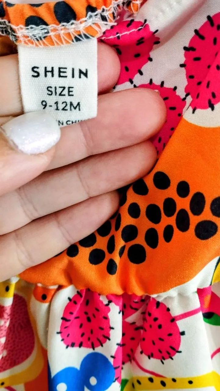 Vestido bebê frutinhas 9 a 12 meses - Foto 3