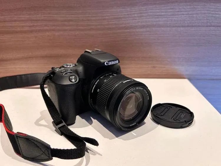 Câmera Canon EOS Rebel Sl2