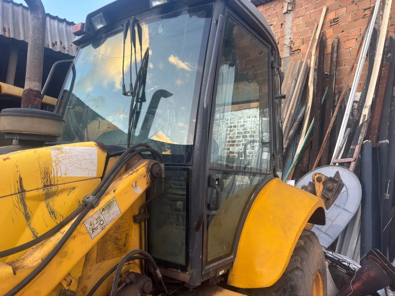 03und Retroescavadeira New Holland B90B 2014 4X4