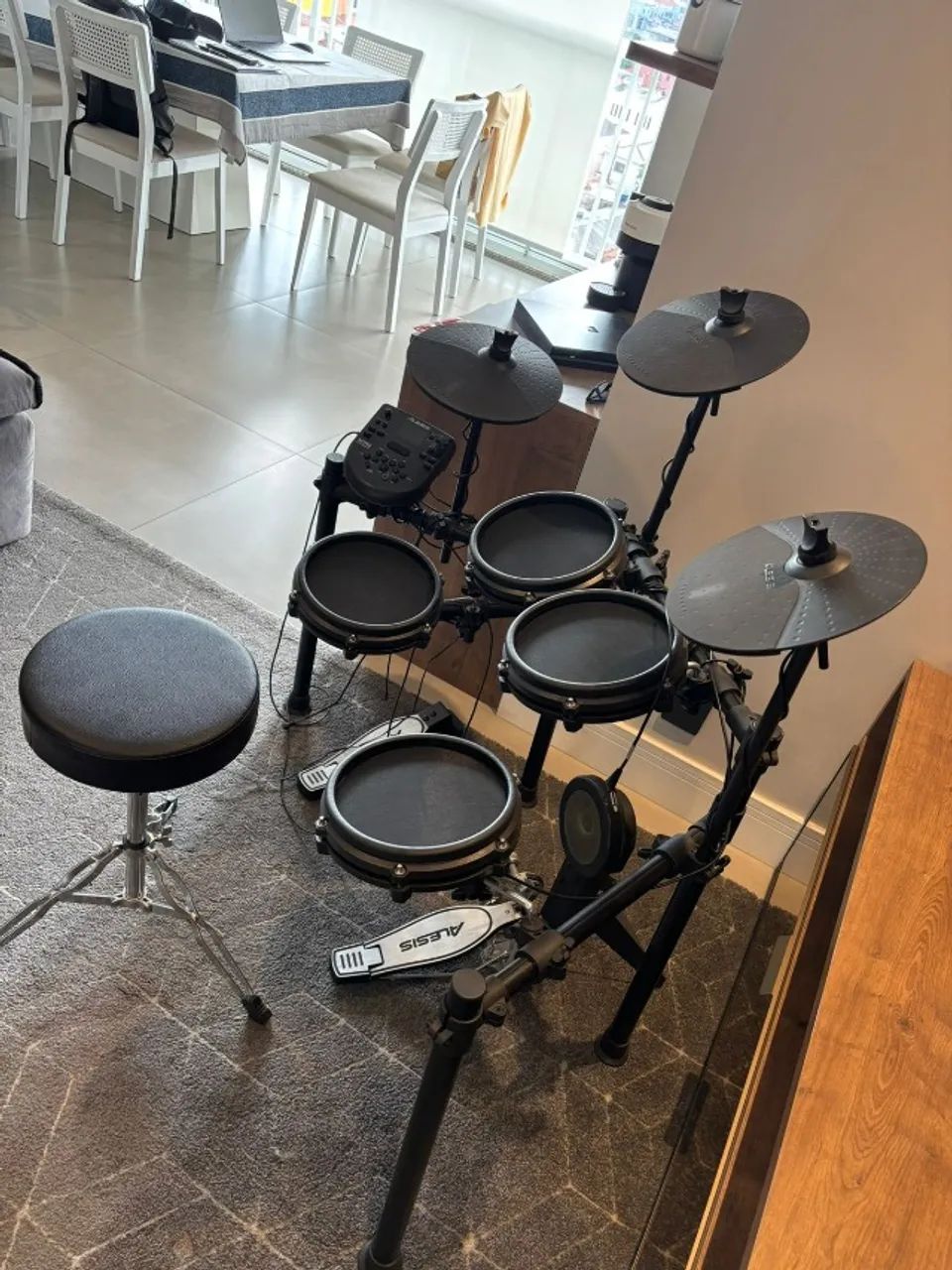 Bateria Eletrônica Alesis Nitro Mesh Kit - 8 Peças com Módulo