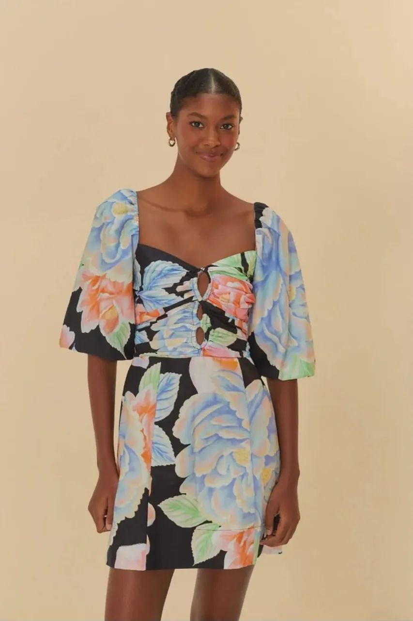 Vestido FARM Curto Floral Sofia Preto - Foto 4