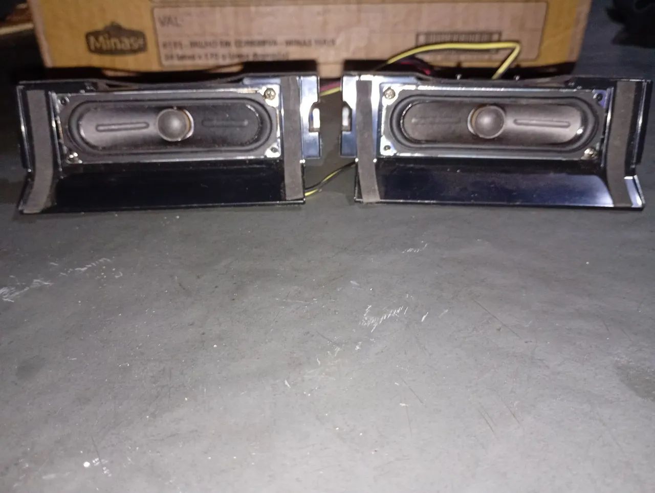 Auto falante tv Samsung 32 polegadas 