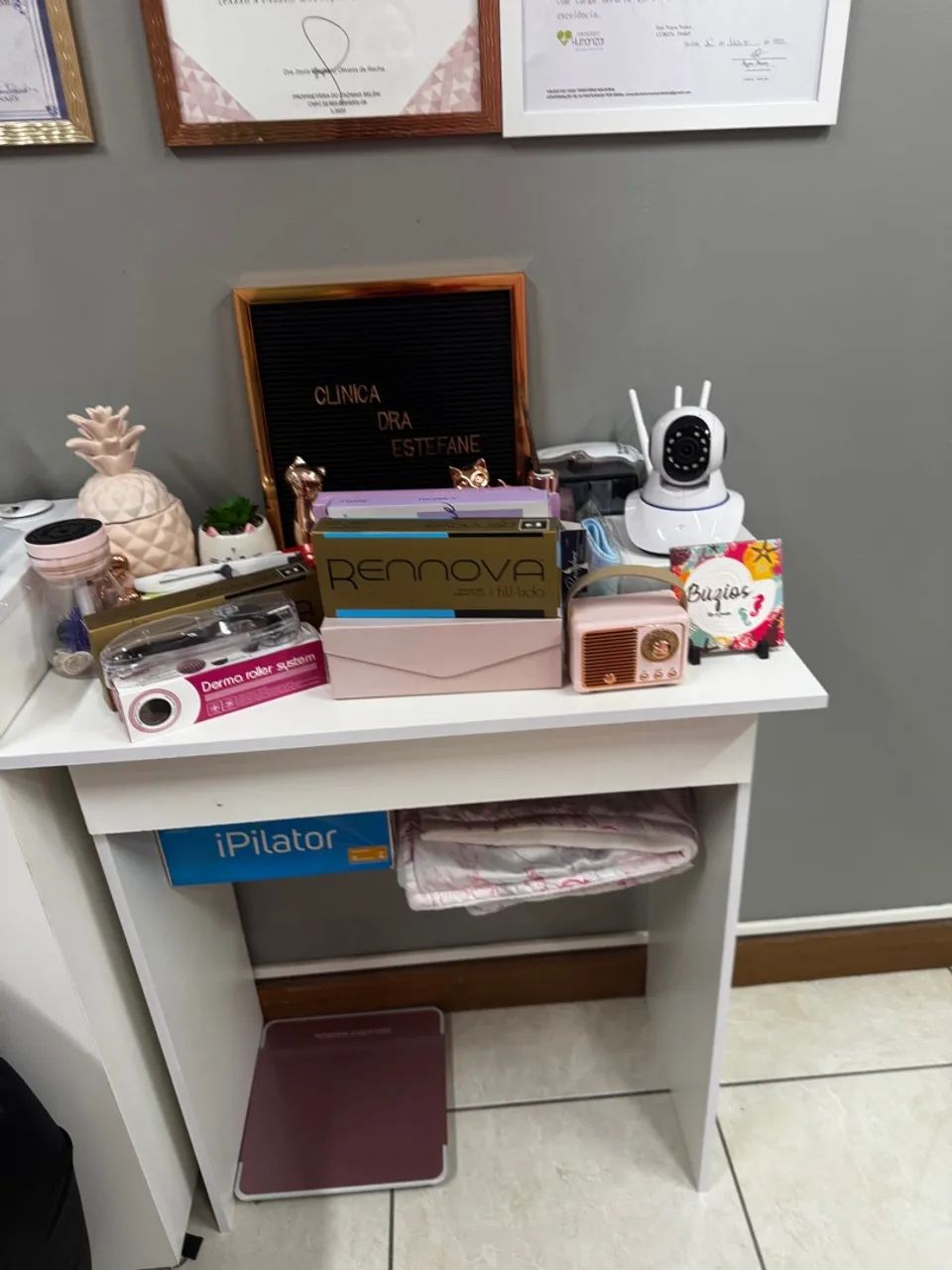 Mesa escrivavaninha com gaveta novinha - Foto 3