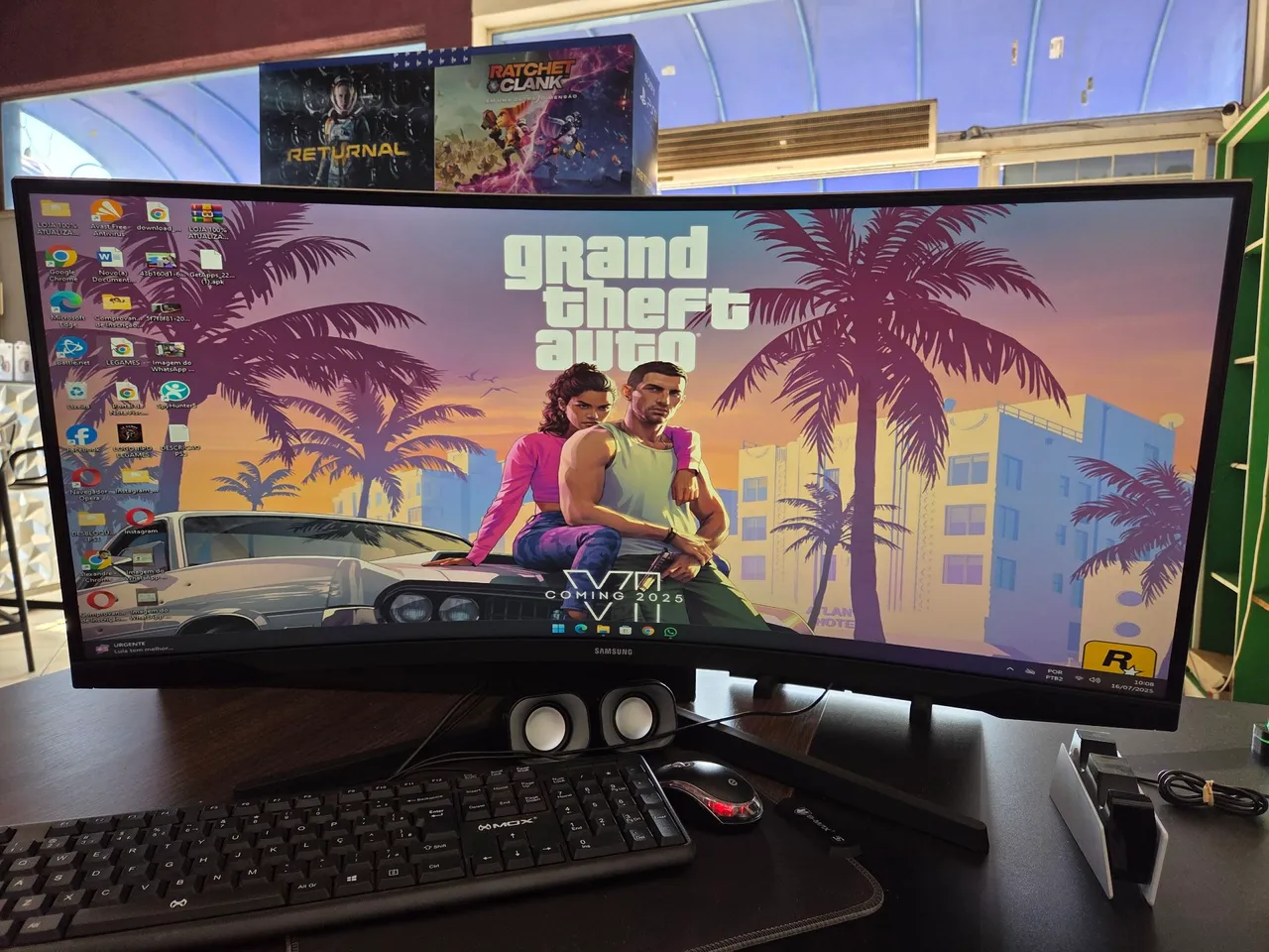 Monitor Samsung Curvo Ultra Wide