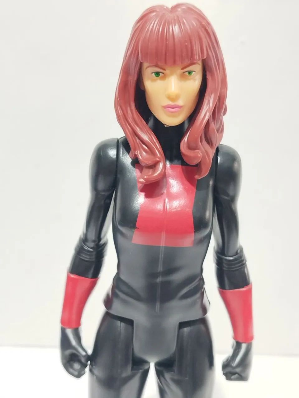 Boneca Viúva Negra Titan Hero Hasbro 30cm  - Foto 5