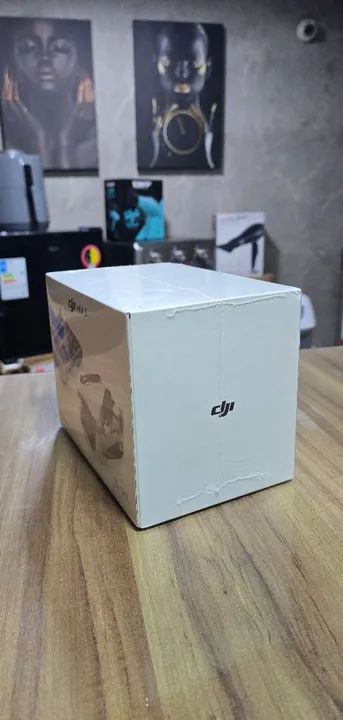 Drone DJI Mini 3 Standard com  Controle Remoto com Tela<br> - Foto 2