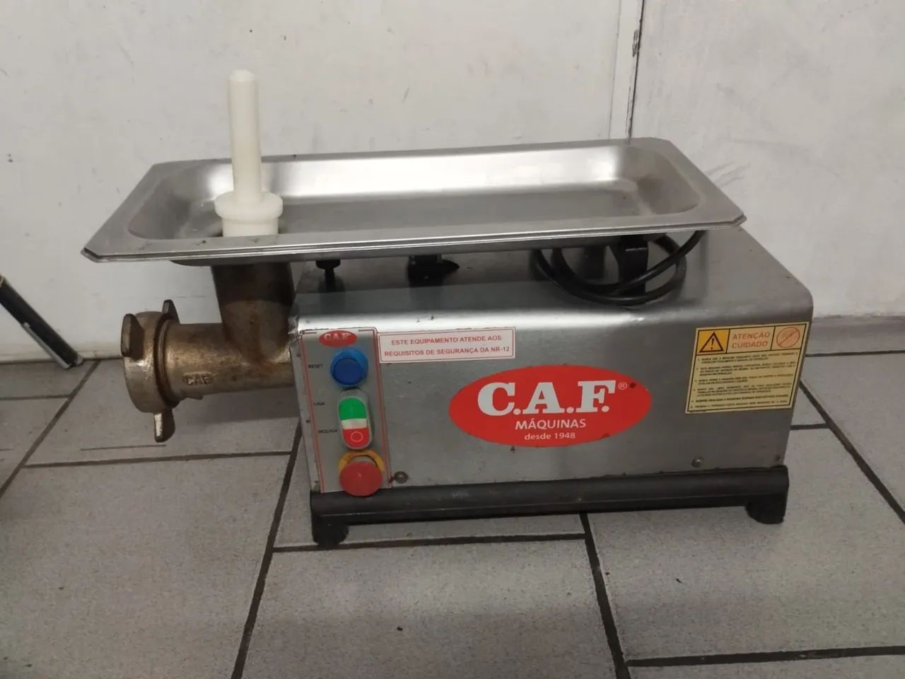 Vendo moedor de carne a 1200  e um ralador de queijo a 1100