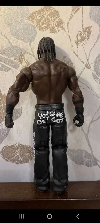 Action figure Boneco WWE - Foto 2