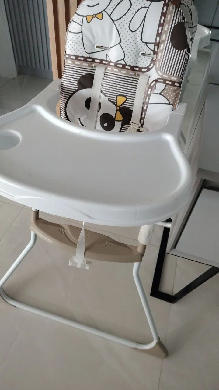 Cadeira de alimentação 