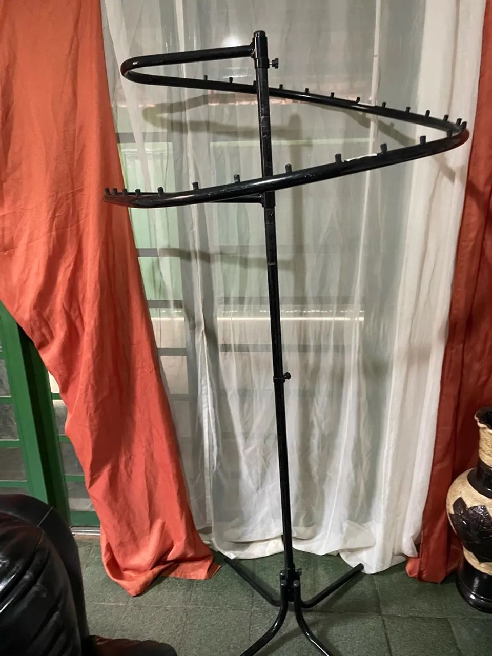 Arara de roupa  - Foto 3