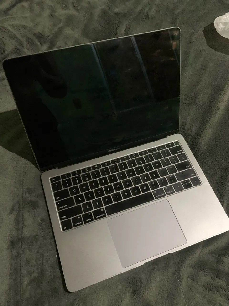 MacBook Air 2019 500ssd i5  - Foto 2