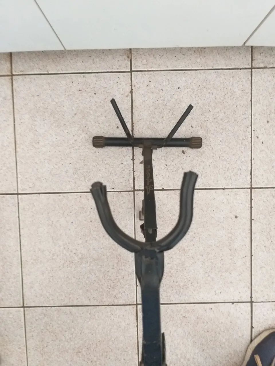 Apoiador de Violão e  Cavaco  - Foto 4