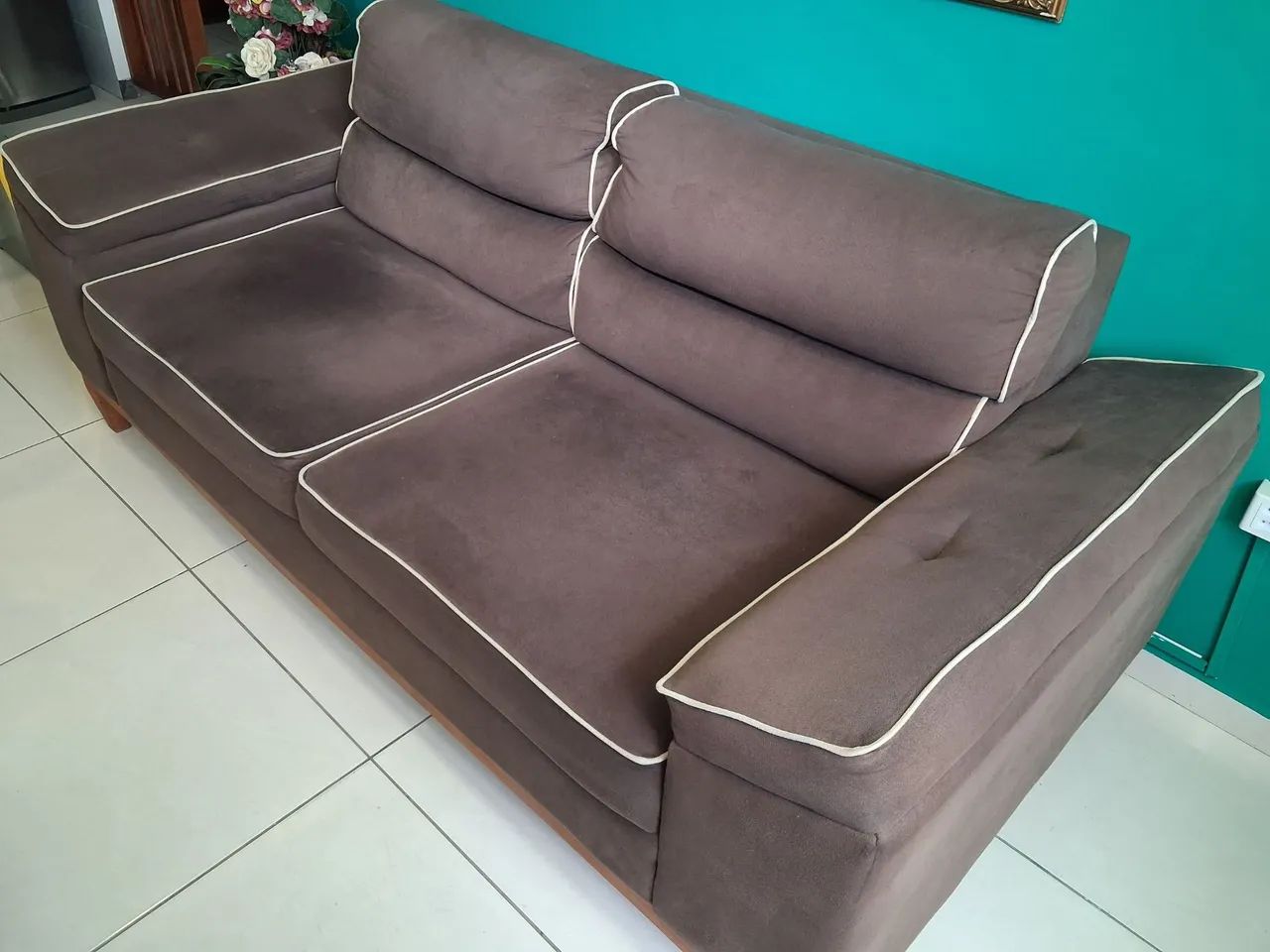 Vendo sofá com capa - Foto 5