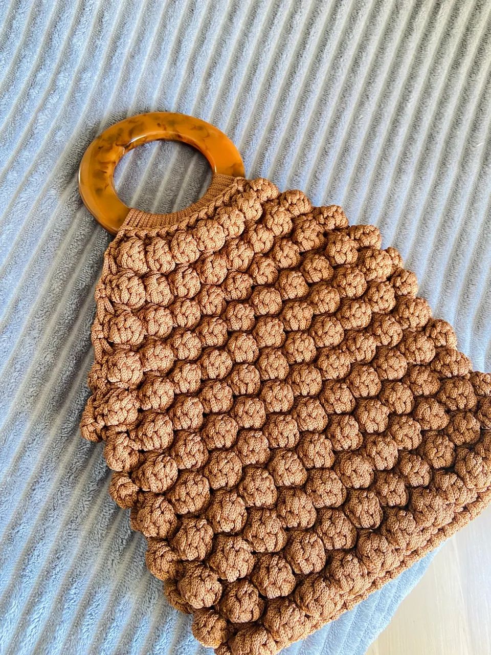 Bolsa de Crochê Marrom - Feita à Mão  - Foto 2