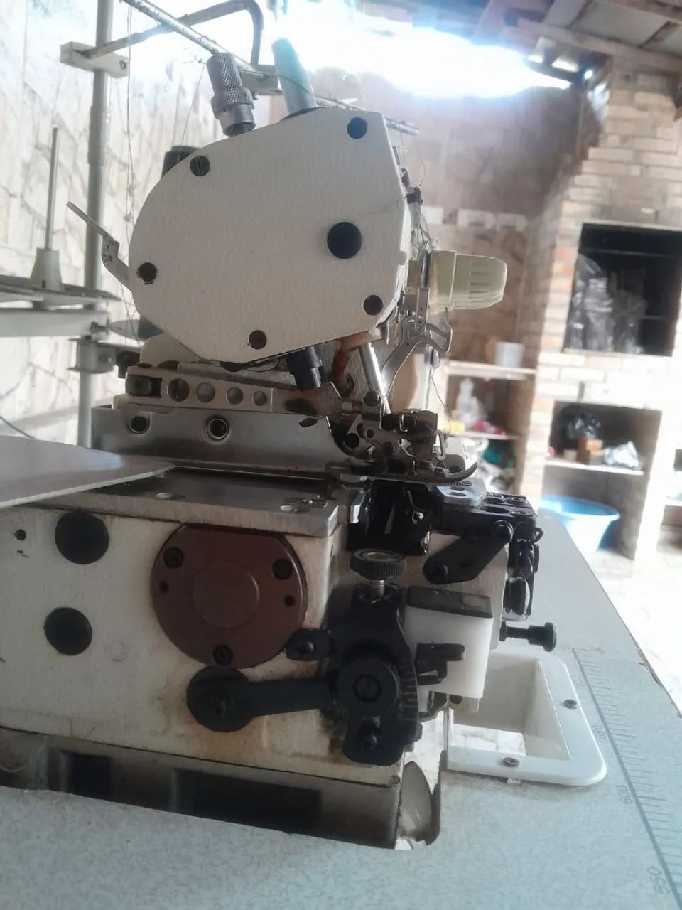 Máquina orveloque  - Foto 5