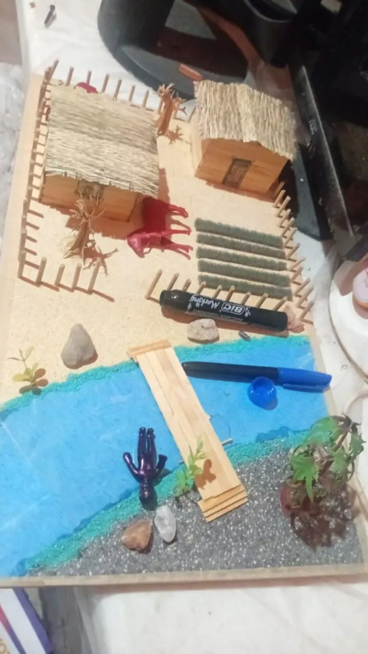 Maquetes Escolares (GIL) 