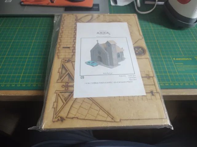 Cenário para montagem em mdf - Igreja Medieval