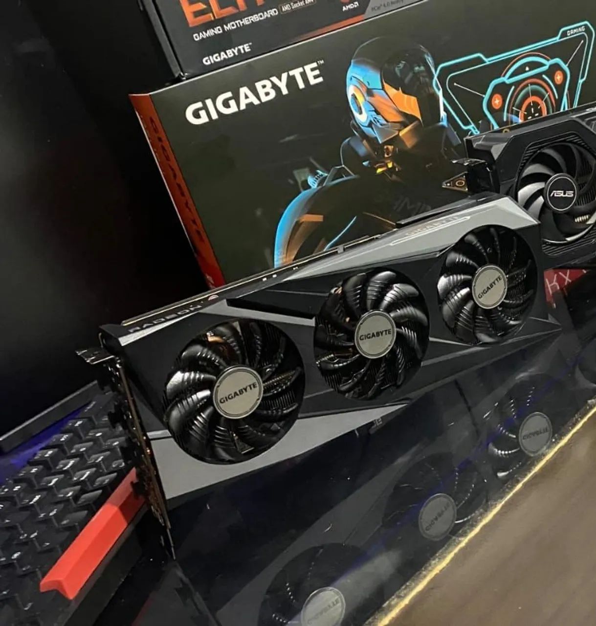 Rx 7600 gigabyte  - Foto 2