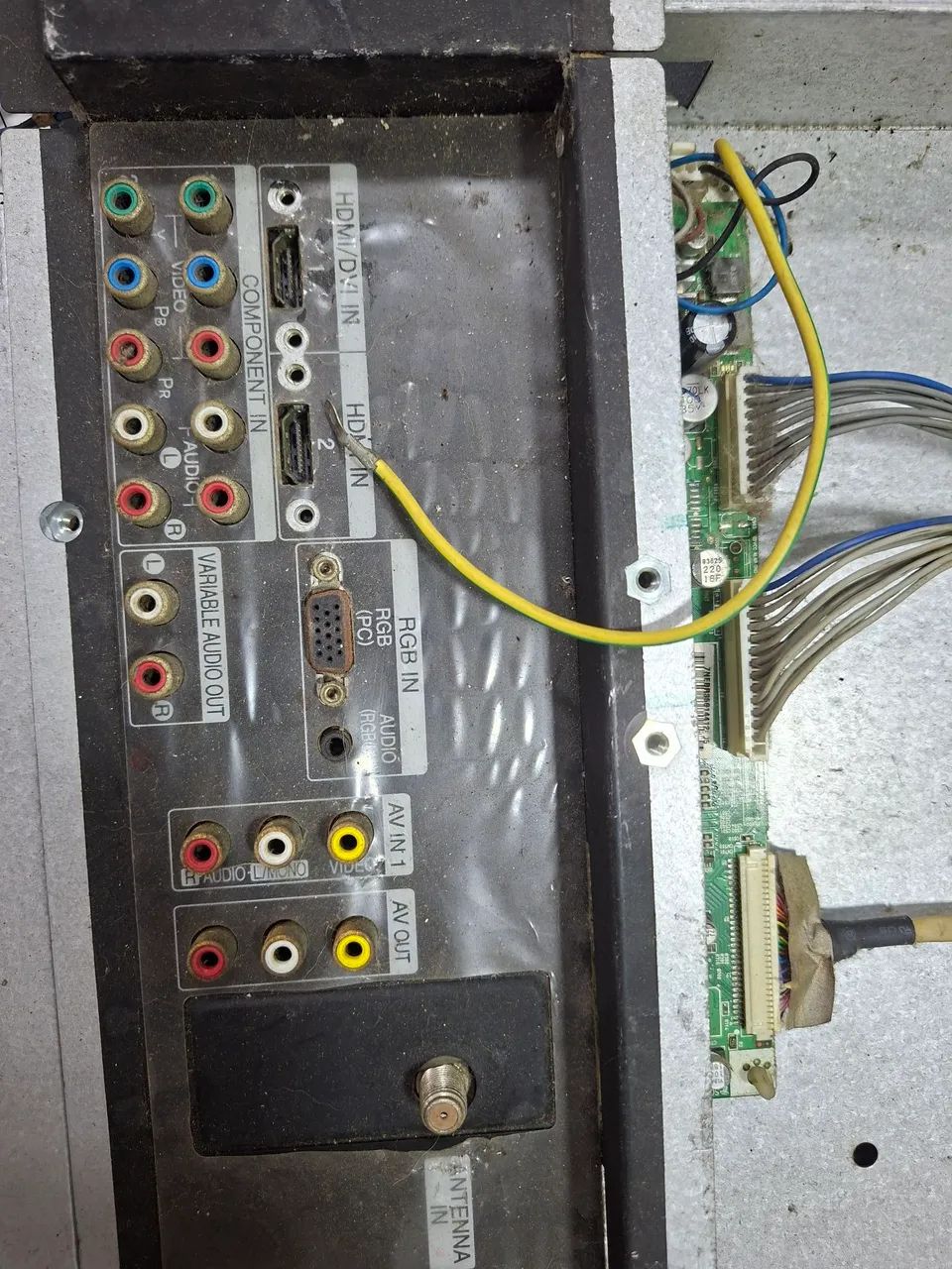 Placas de TV!  Saiba mais pelo chat - Foto 4