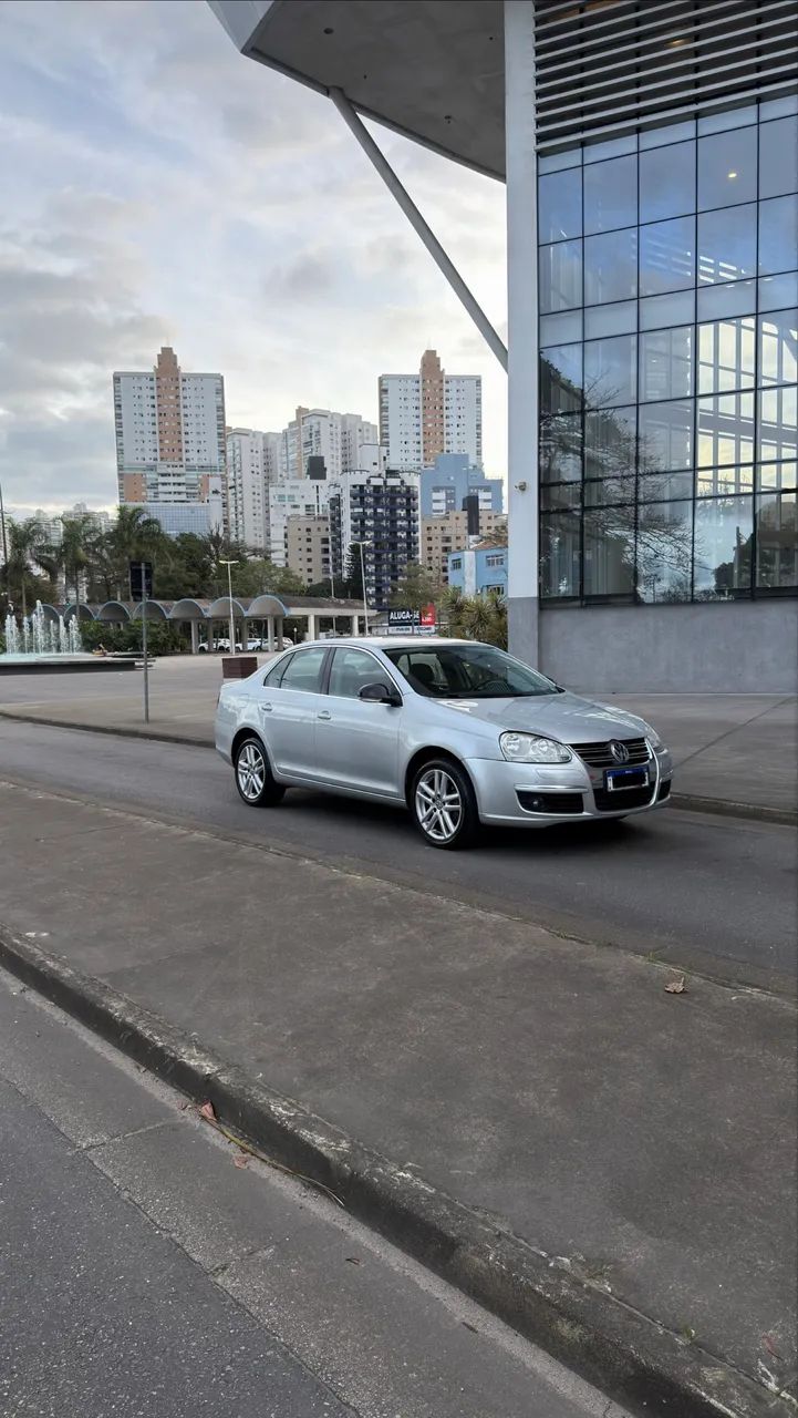 Volkswagen Jetta JETTA 2.5 20V 150/170cv Tiptronic 2010