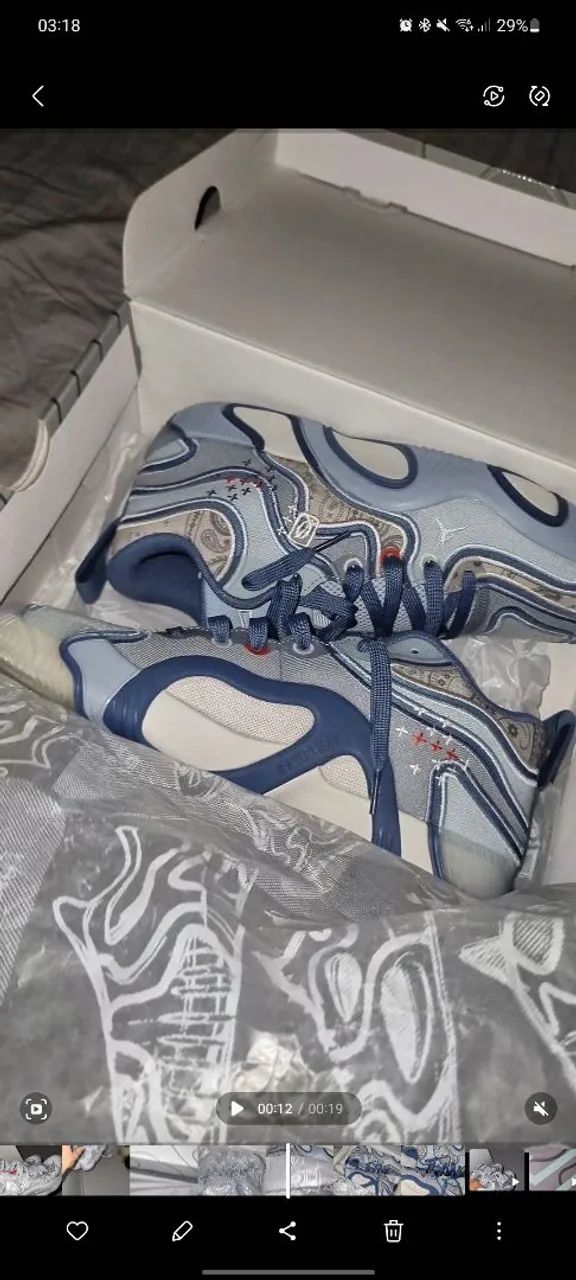 tatum 3 tenis volei/basquete/handball 