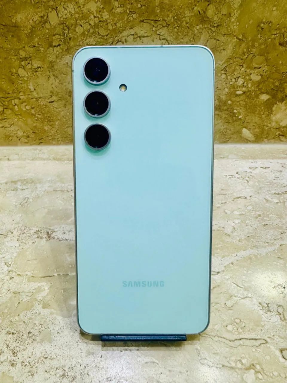 SAMSUNG S24 FE 256 GB  - Foto 2