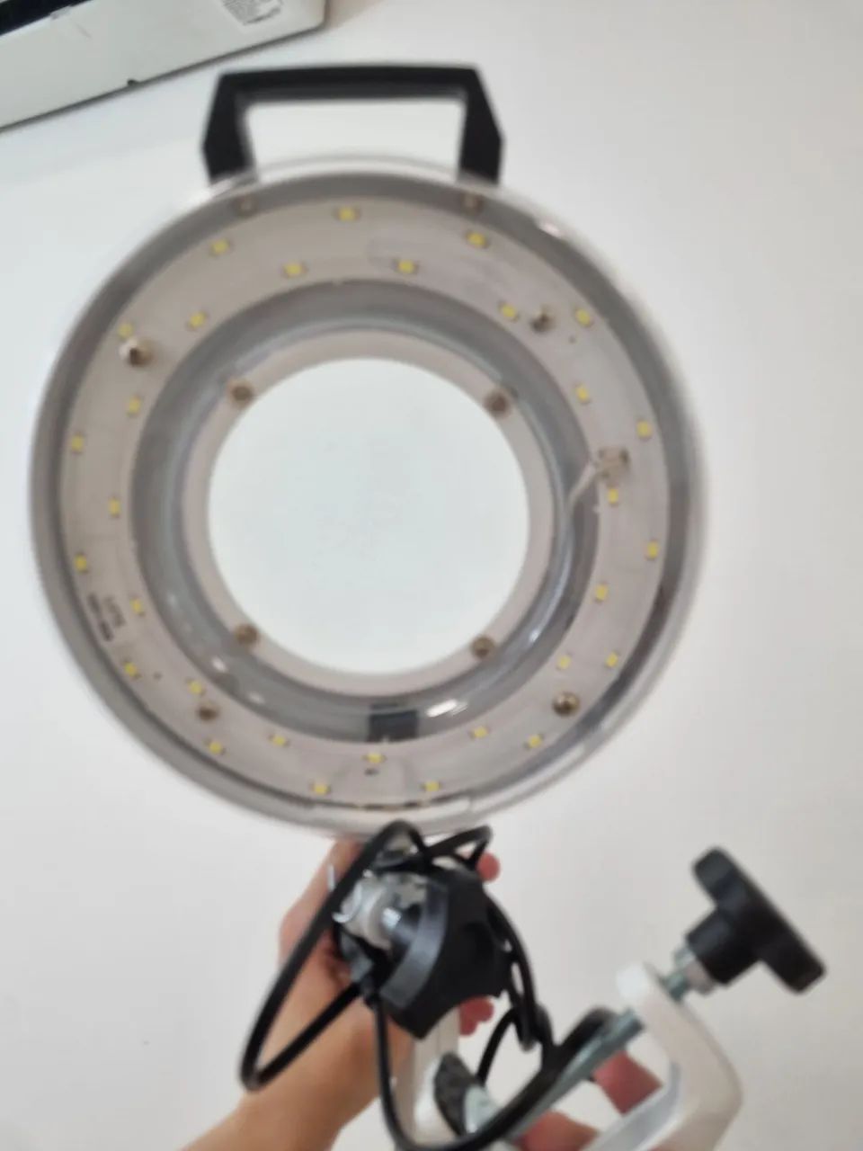 Lupa com fixador para consultório- Nova - Foto 4