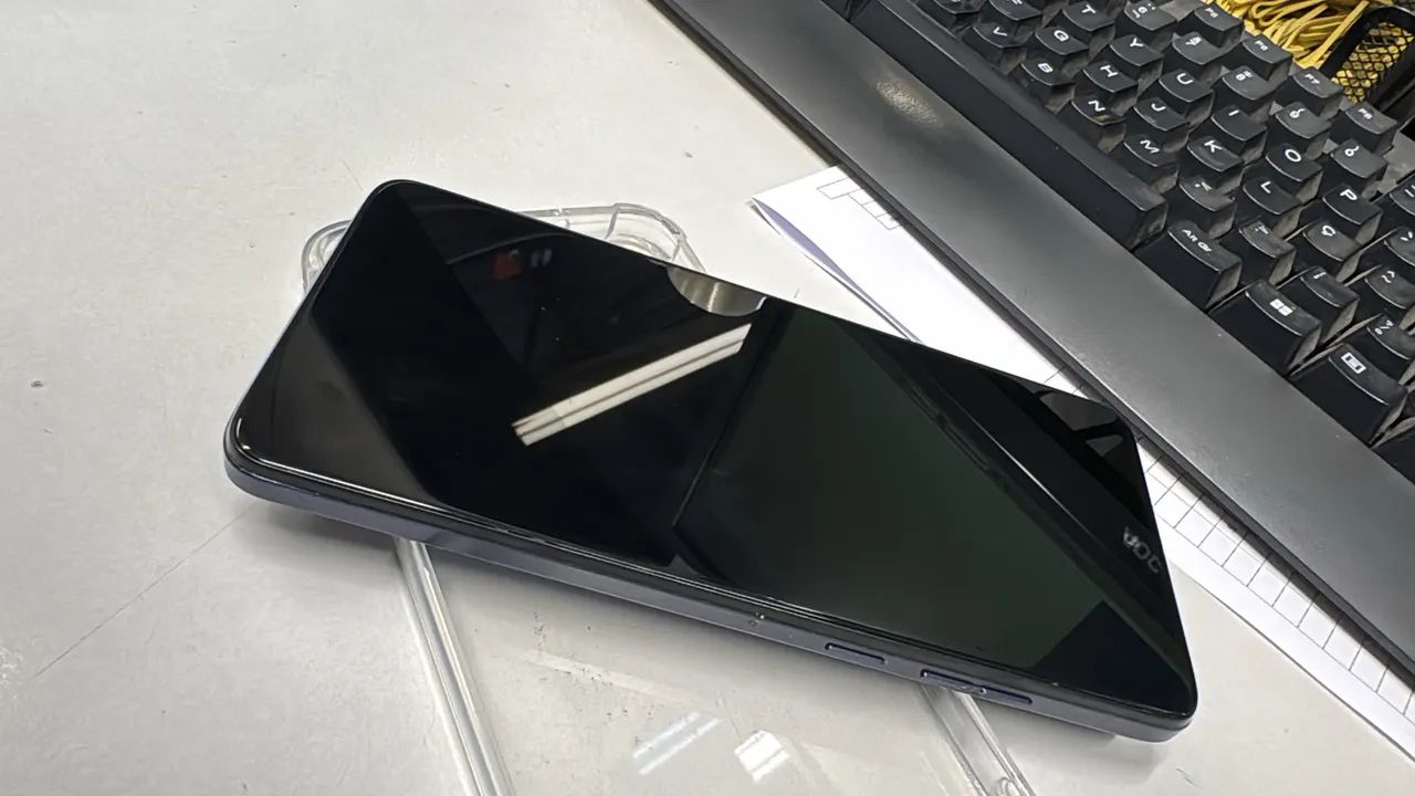 Moto G84