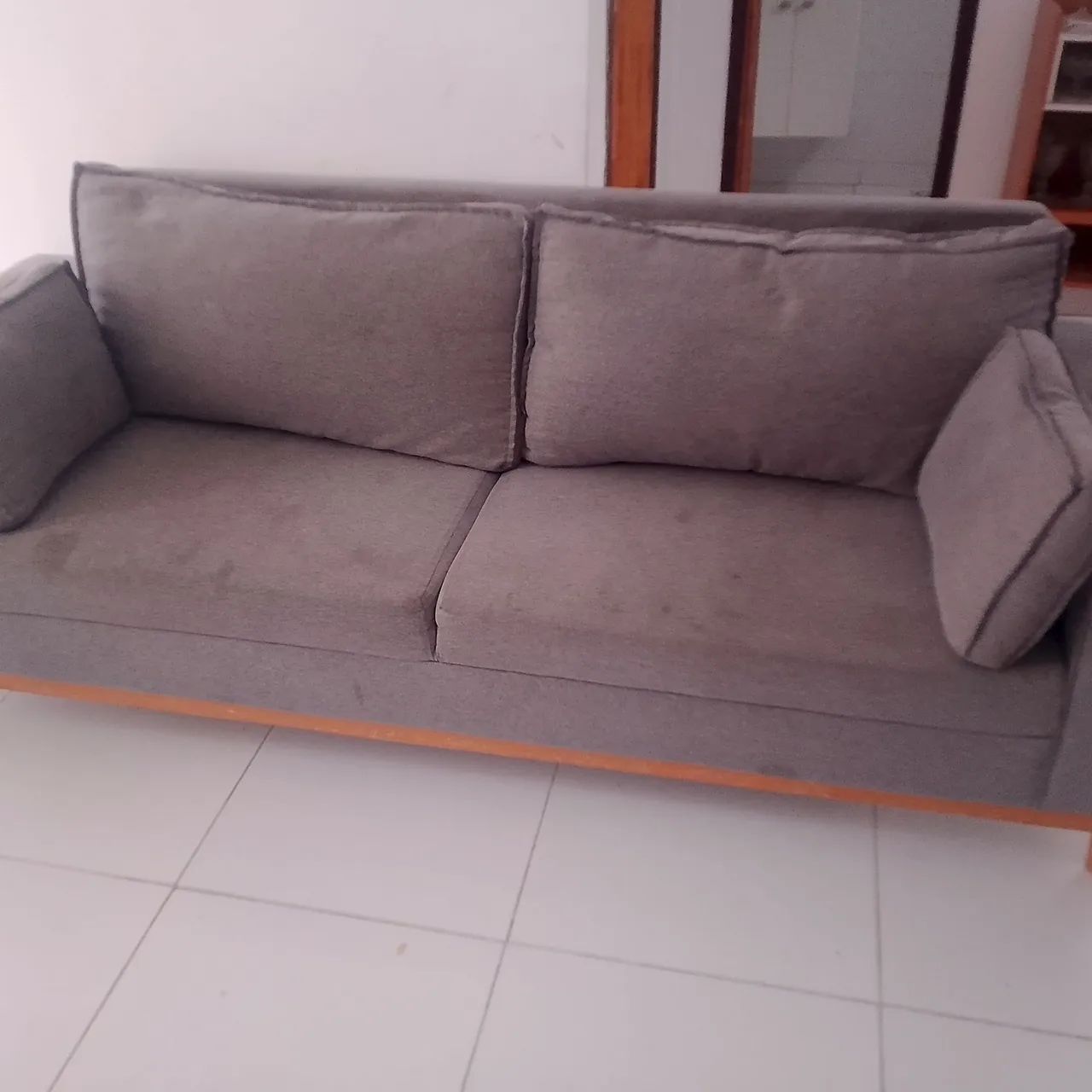 Vendo este sofá 