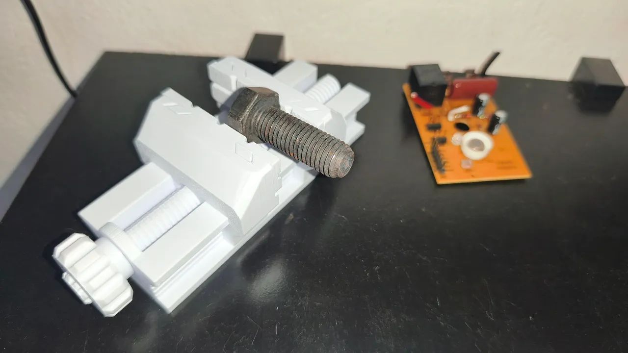 Mini Morsa de Bancada - Foto 4