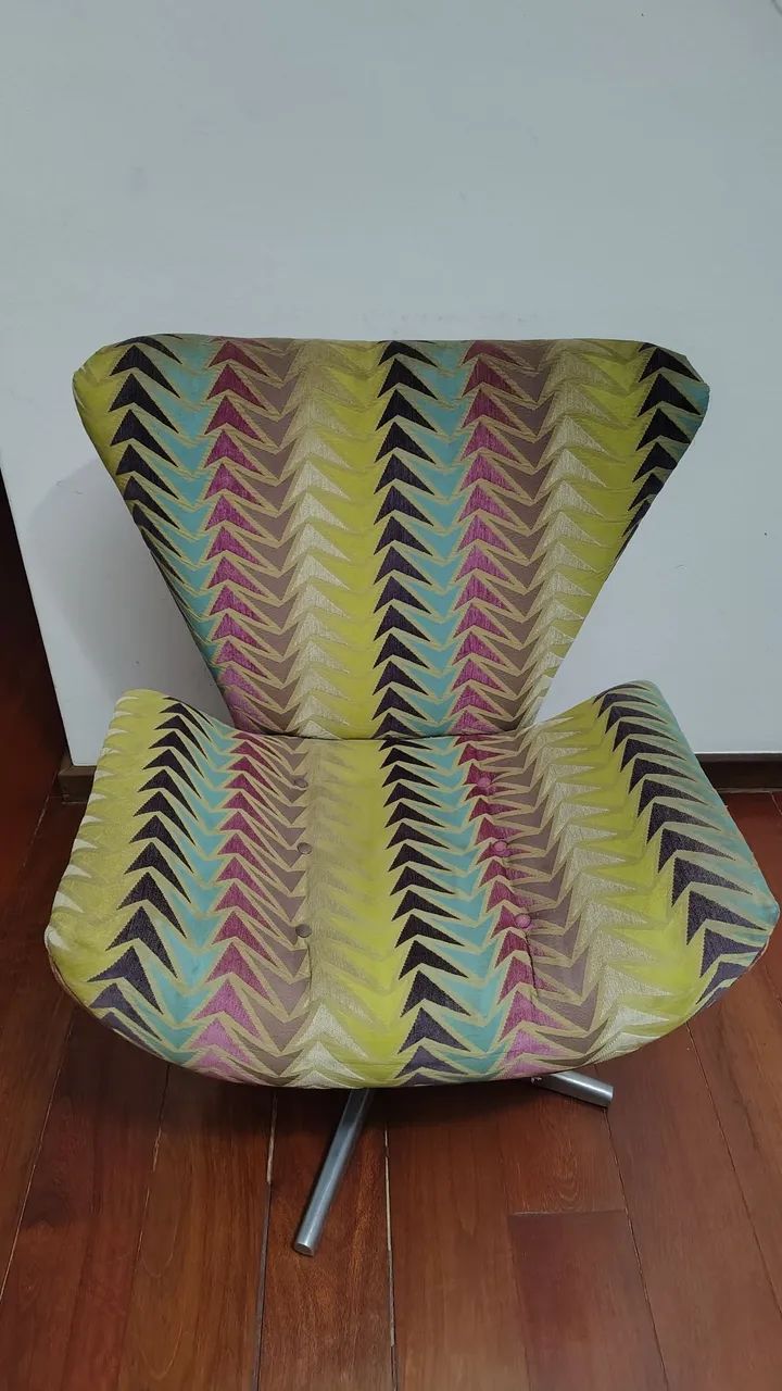  2 Poltronas confortáveis e rotatórias em ótimo estado  - Foto 3