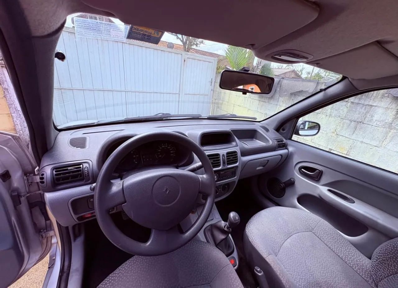 Renault Clio Hi-flex 1.0 16V 5P 2011 - Foto 4