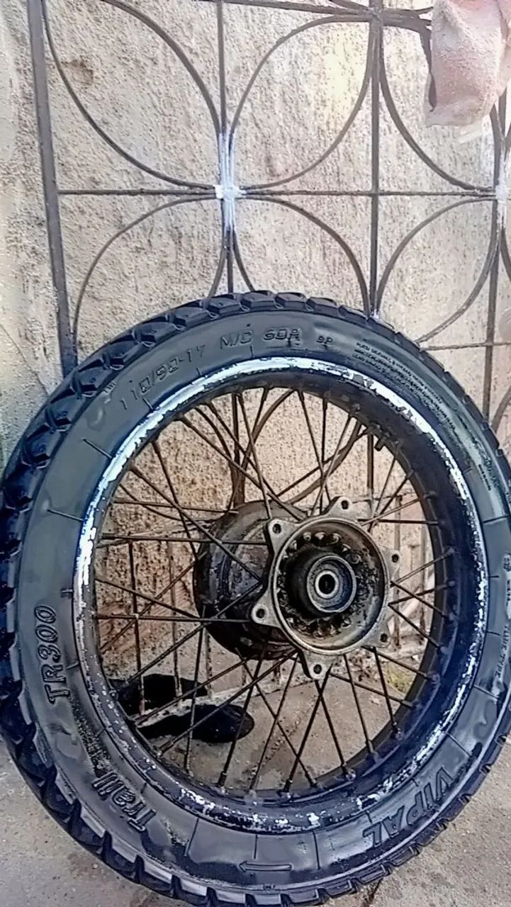 Aro e peneu para moto 