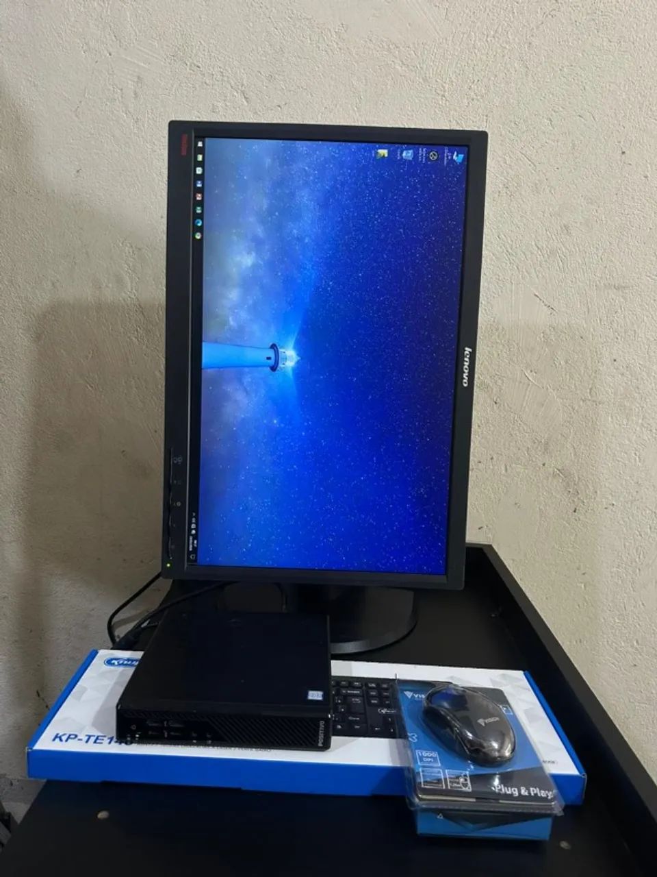 Monitor Lenovo ThinkCentre 22" Widescreen - Excelente p/ Home Office, PC e Câmeras - Foto 3