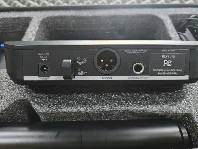 MICROFONE SEM FIO SHURE BETA 58A BLX4 - Foto 2