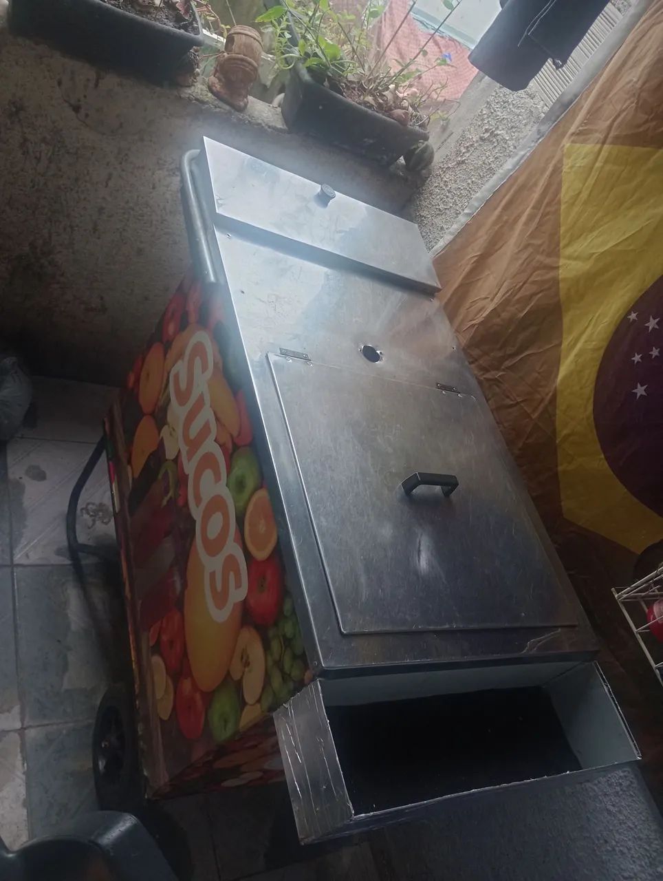 Vendo esse carrinho de sucos inox - Foto 2