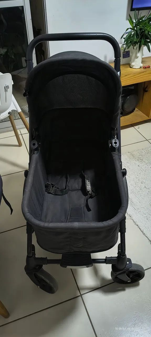 Carrinho de bebê Cosco Poppy duo