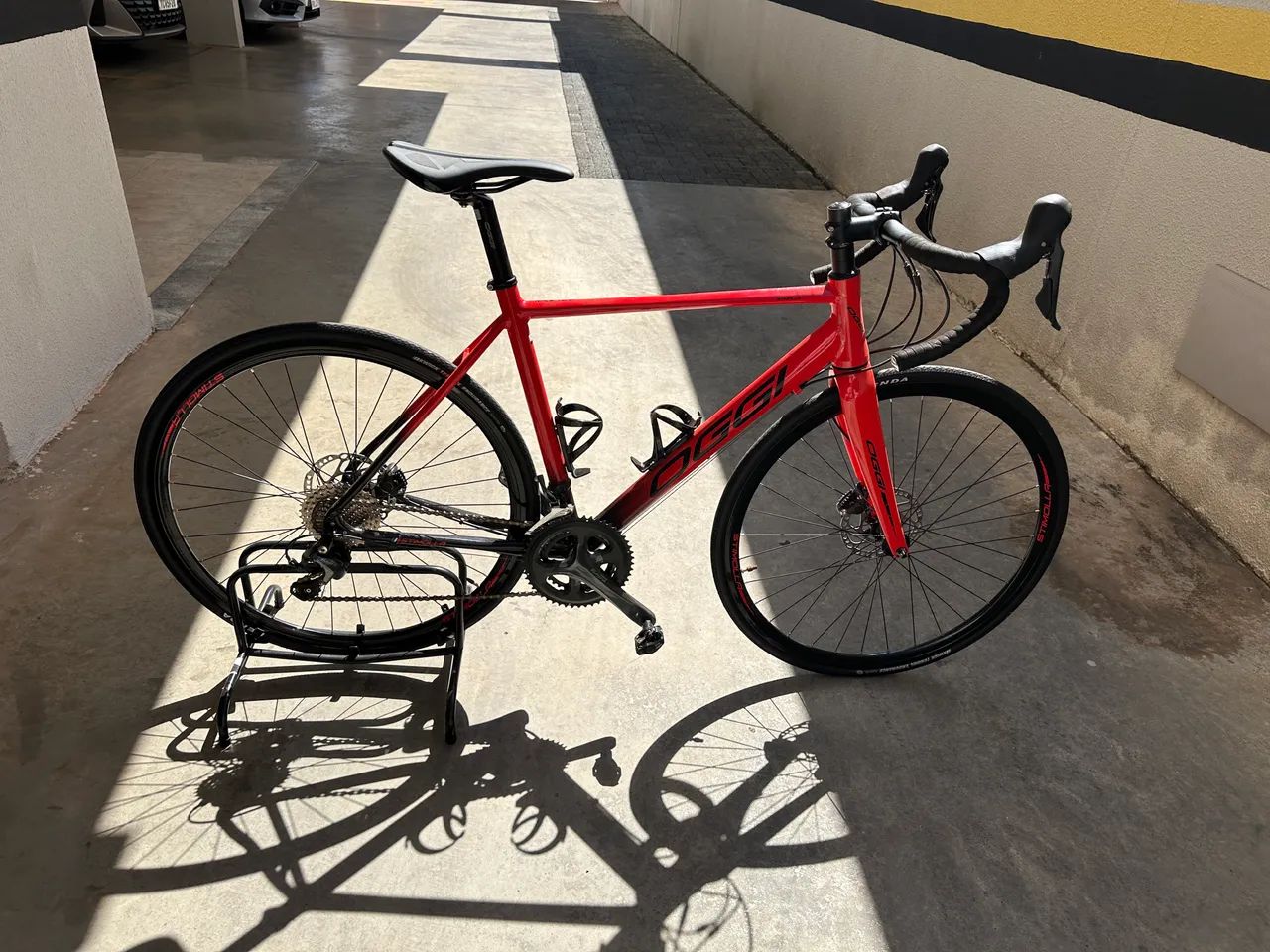 Bicicleta Speed Oggi Stímola 