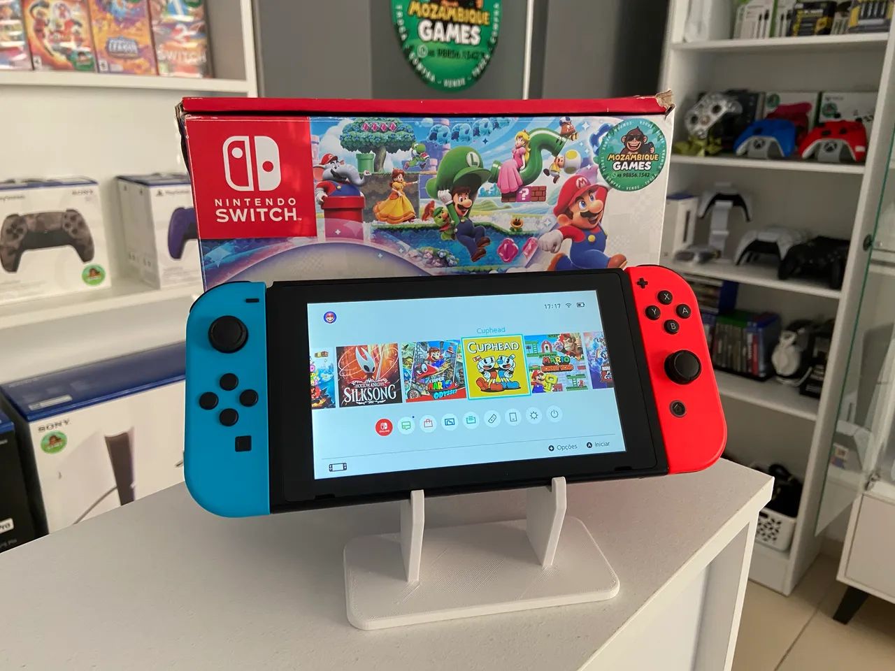 Nintendo Switch + 2000 Mil Jogos ( Loja Física )