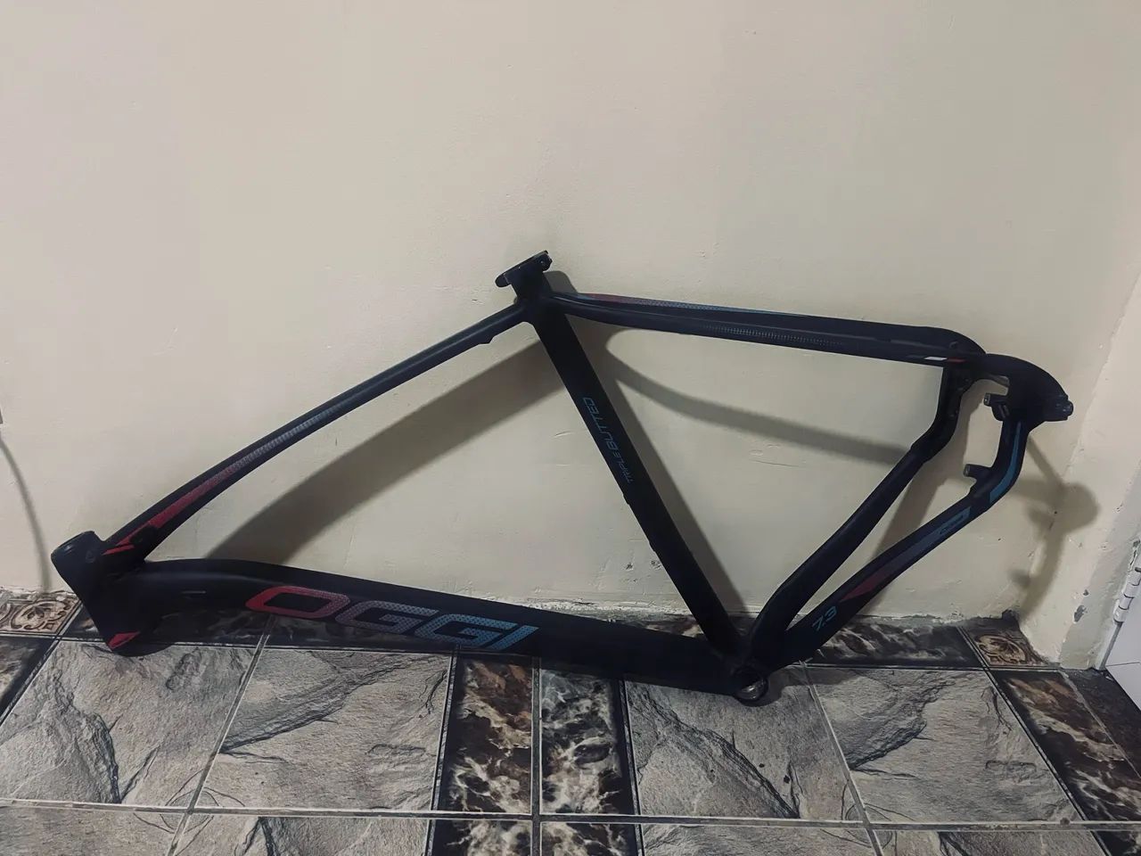 Quadro oggi 7.3 tamanho 21