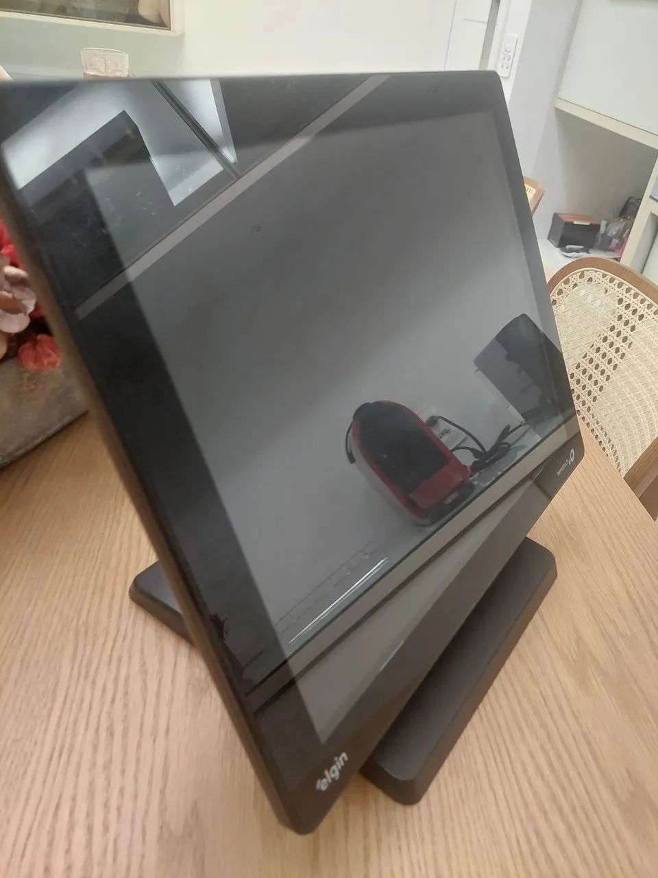 Monitor Touch Screen Capacitivo Bematech 15.6" 75Hz HDMI VGA USB LCD