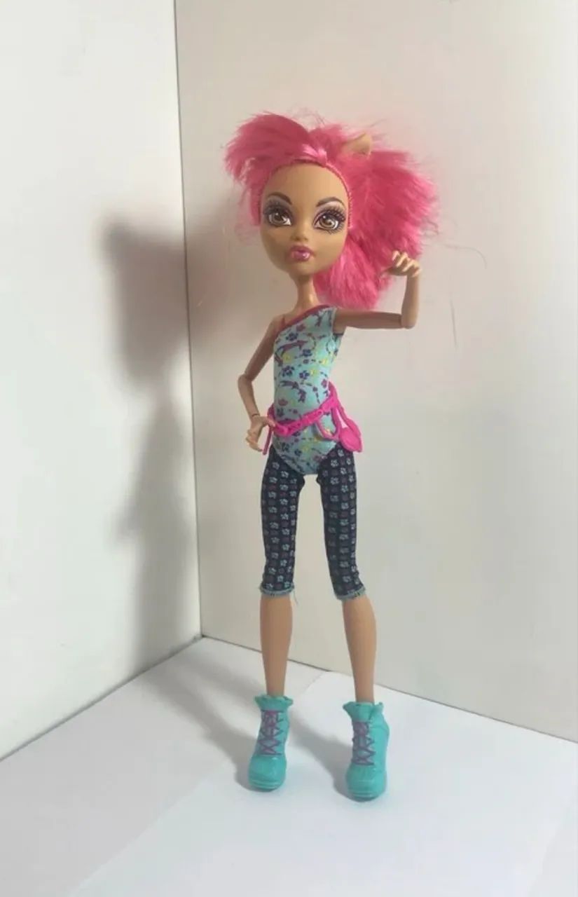 Boneca Monster High Holween Wolf Dance Class - Foto 3